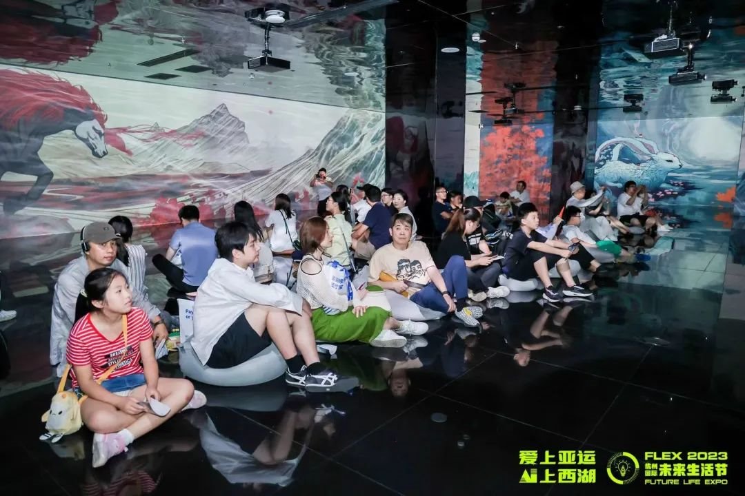 多國亞運代表團到訪，杭州這場“光顯秀”火了