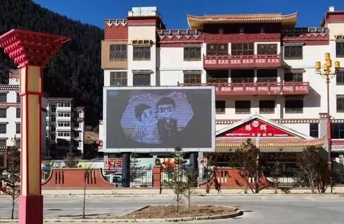 縣級(jí)市文旅發(fā)力，游客大增，LED顯示屏有功勞？