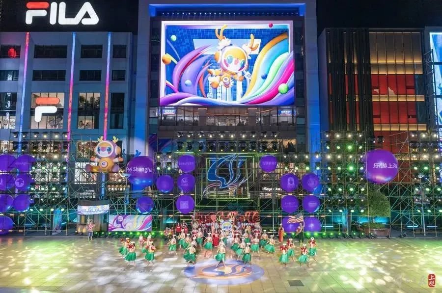 獻(xiàn)禮祖國75華誕，利亞德深情表白祖國的N種方式